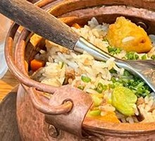 Stewed Rice with Beef Liver and Copper Pot