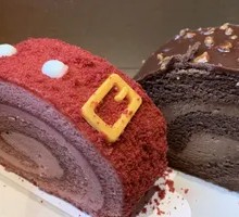 Strawberry Red Velvet Swiss Roll