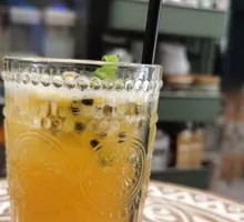 Passion Fruit Jasmine Green Tea