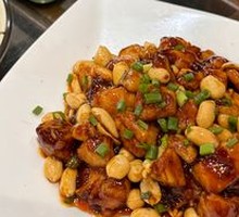 Palace-style Chicken Dice