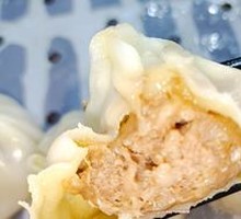 Thin-skinned Pork Steamed Bun