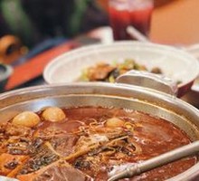 Traditional Spicy Blood Duck