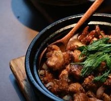 Golden Herb Stir-fried Free-range Chicken