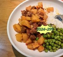 Stewed Beef Rice Bowl