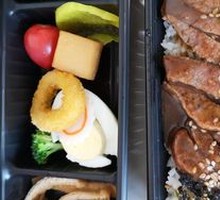 Black Pepper Wagyu Steak Bento