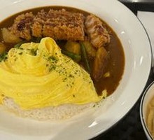 Curry Pork Cutlet Omelette Rice
