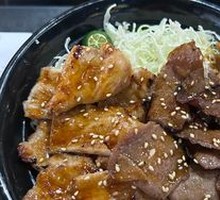 Bull Tongue and Saba Double Crisp Bowl