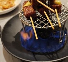 Charcoal-Grilled Beef Tenderloin