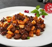 Black Pepper Sirloin and Rice Noodles Stir-fry