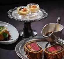 Signature Wagyu Wellington