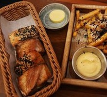 Truffle Cheese Fries