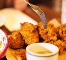 Clove Flower Fried Chicken Pieces