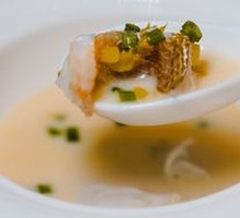 Ningbo Snow Cabbage Wild Yellow Croaker Soup