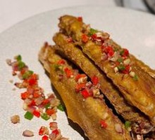 Sichuan Salt and Pepper Goose Wings