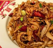 Glutinous Rice and Bamboo Shoot Stir-fry with Preserved Pork