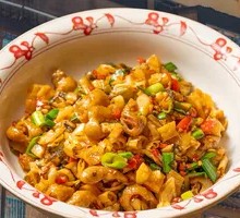 White Pepper Stir-fried Intestines