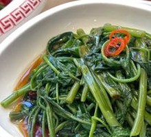 Stir-Fried Water Spinach