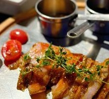 Charcoal-Grilled Pork Neck Meat