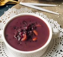 Three Red Milk-Flavored Fish Gelatin Dessert