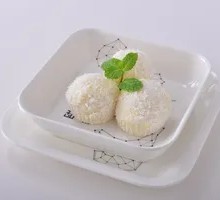 Mango Sticky Rice Dumplings