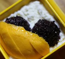 Mango Sticky Black Rice Dessert