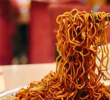 Soy Sauce Three-Thread Noodles