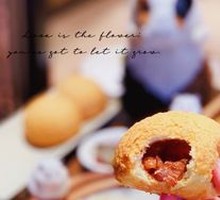 Crispy Pomegranate BBQ Pork Bun