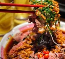 Head Soy Sauce Steamed Wagyu Strip