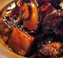 Braised Pork Belly with Abalone