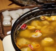 Sake-Soaked Chicken Sumo Pot