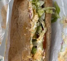 Aromatic Tuna Sandwich