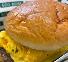 Signature Angus Pure Beef Egg Burger