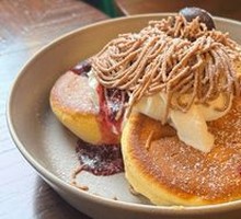Chestnut Souffle Pancake