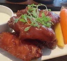 Sweet and Spicy Chicken Wings