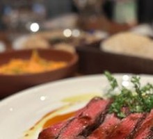 M5 Australian Wagyu Beef with Fermented Mashed Potatoes