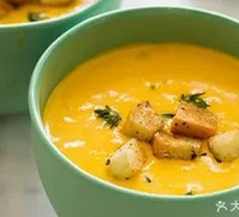 Pumpkin Soup with Cream