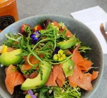 Avocado Smoked Salmon Pesto Salad