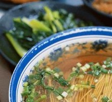 Yellow Soybean Sauce Noodles