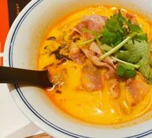 Herb Spicy Beef Noodles