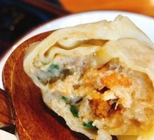 Crab Roe Fish Dumplings