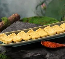 Crispy Tofu with Sauce