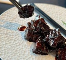 Slow-Cooked Shandong Black Beef