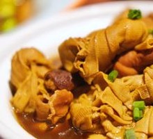 Stewed Intestine and Tripe Balls