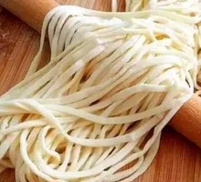 Hand-Kneaded Noodles