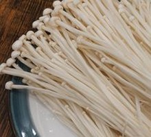Enoki Mushroom