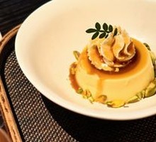 Pistachio Caramel Pudding