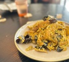 Mushroom Sauce Fried Eggs