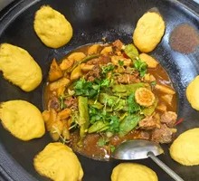 Farmhouse Iron Pot Braised Pork Ribs