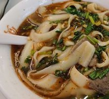 Sour Cabbage Beef Noodles