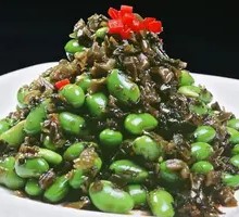 Snow Cabbage and Green Beans